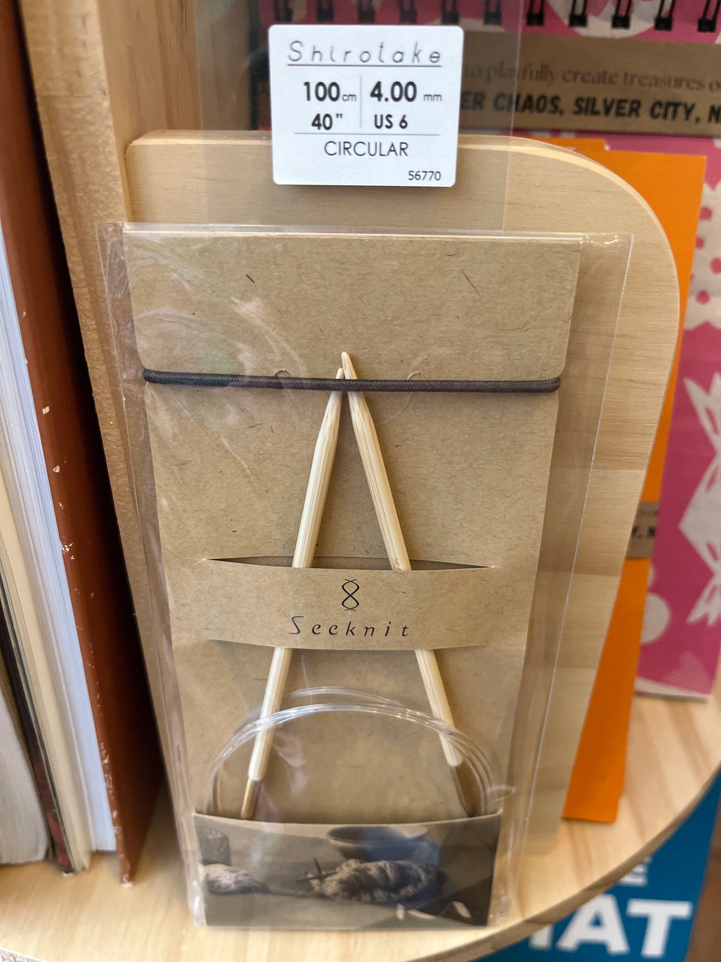 Circular knitting needles