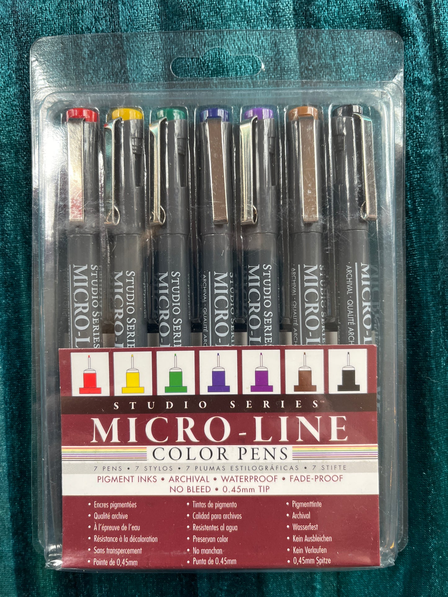 Studio Microline Pens