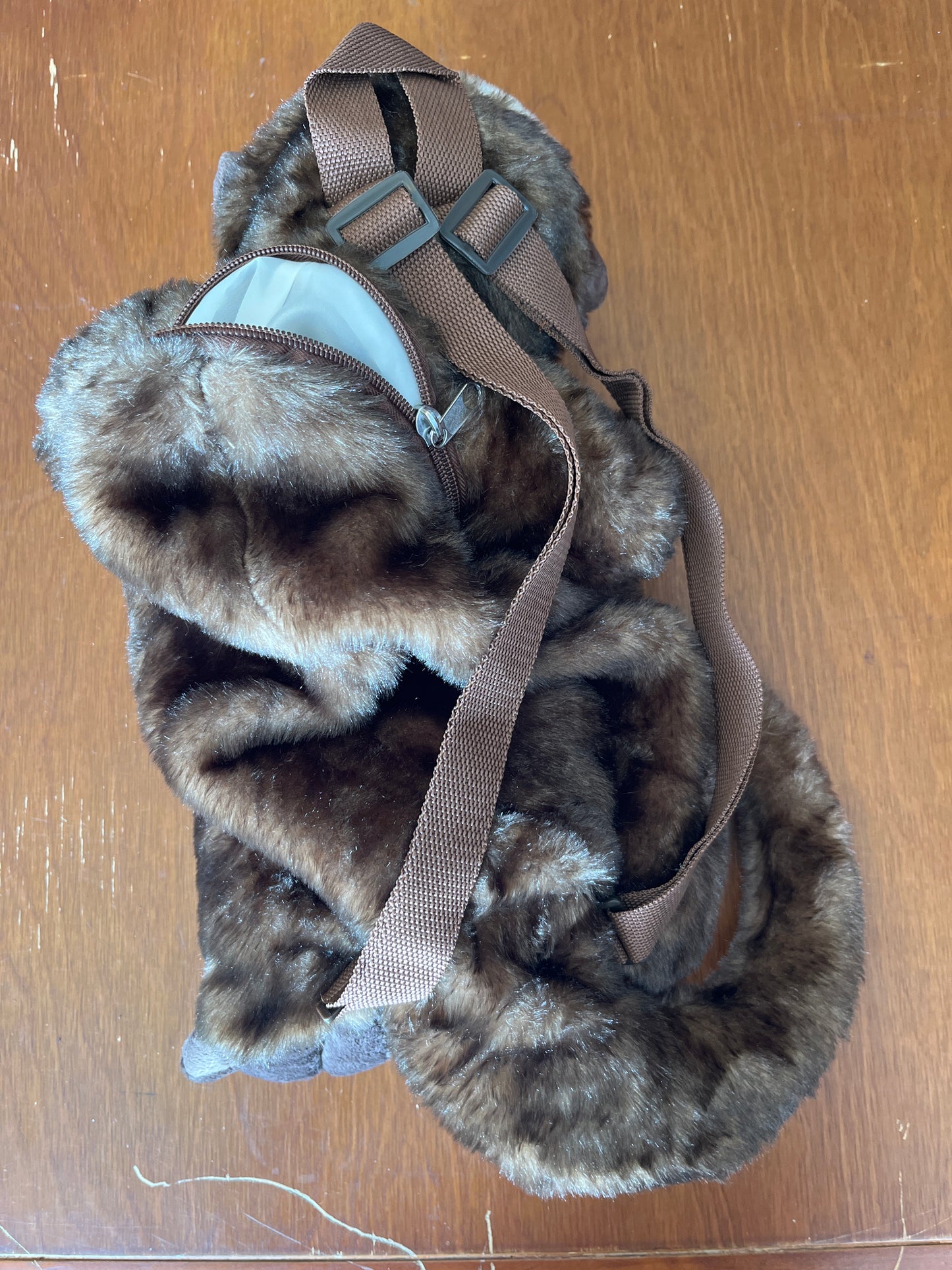 Otter Backpack with Star